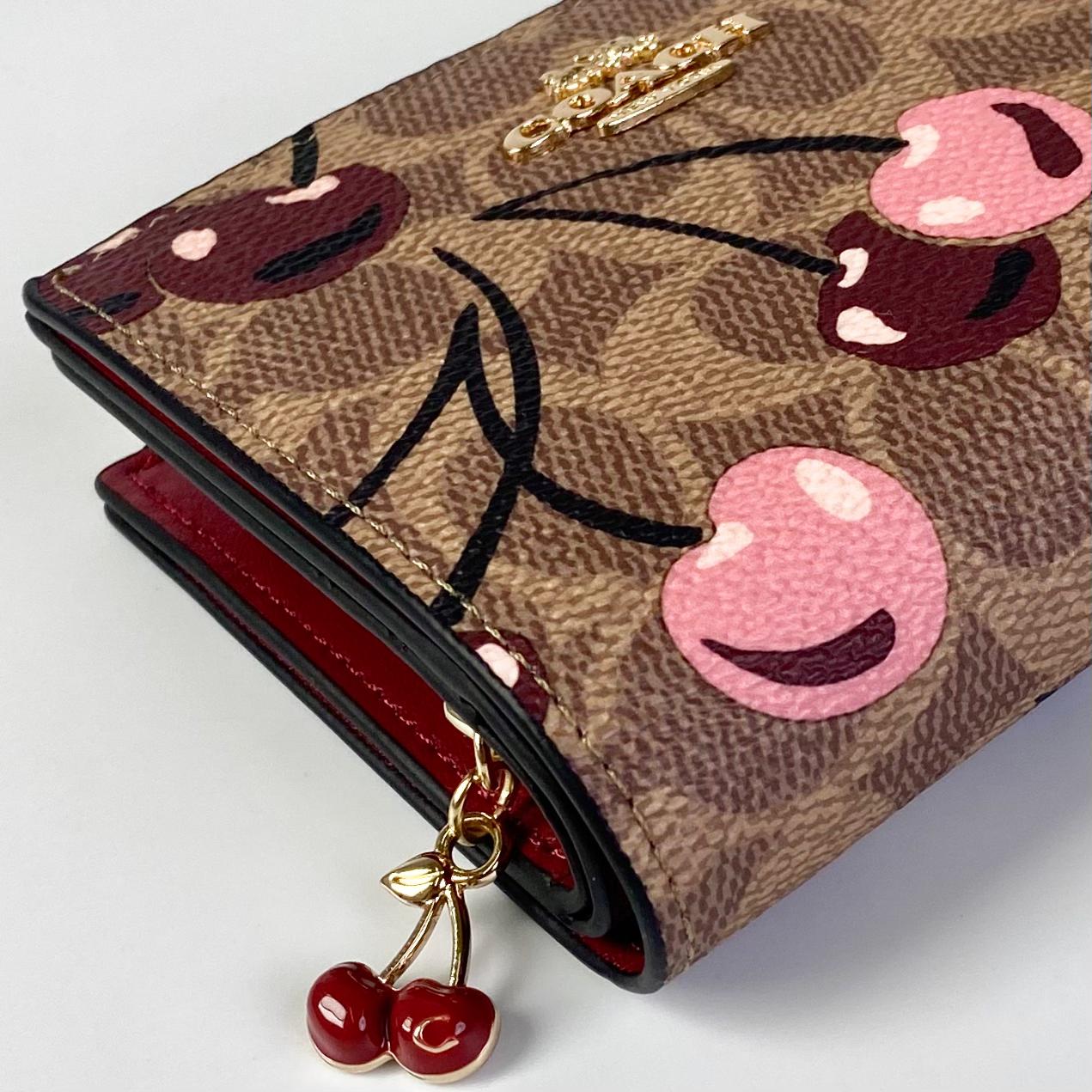 Ví Coach Snap Wallet In Signature Canvas With Cherry Print DS Brown