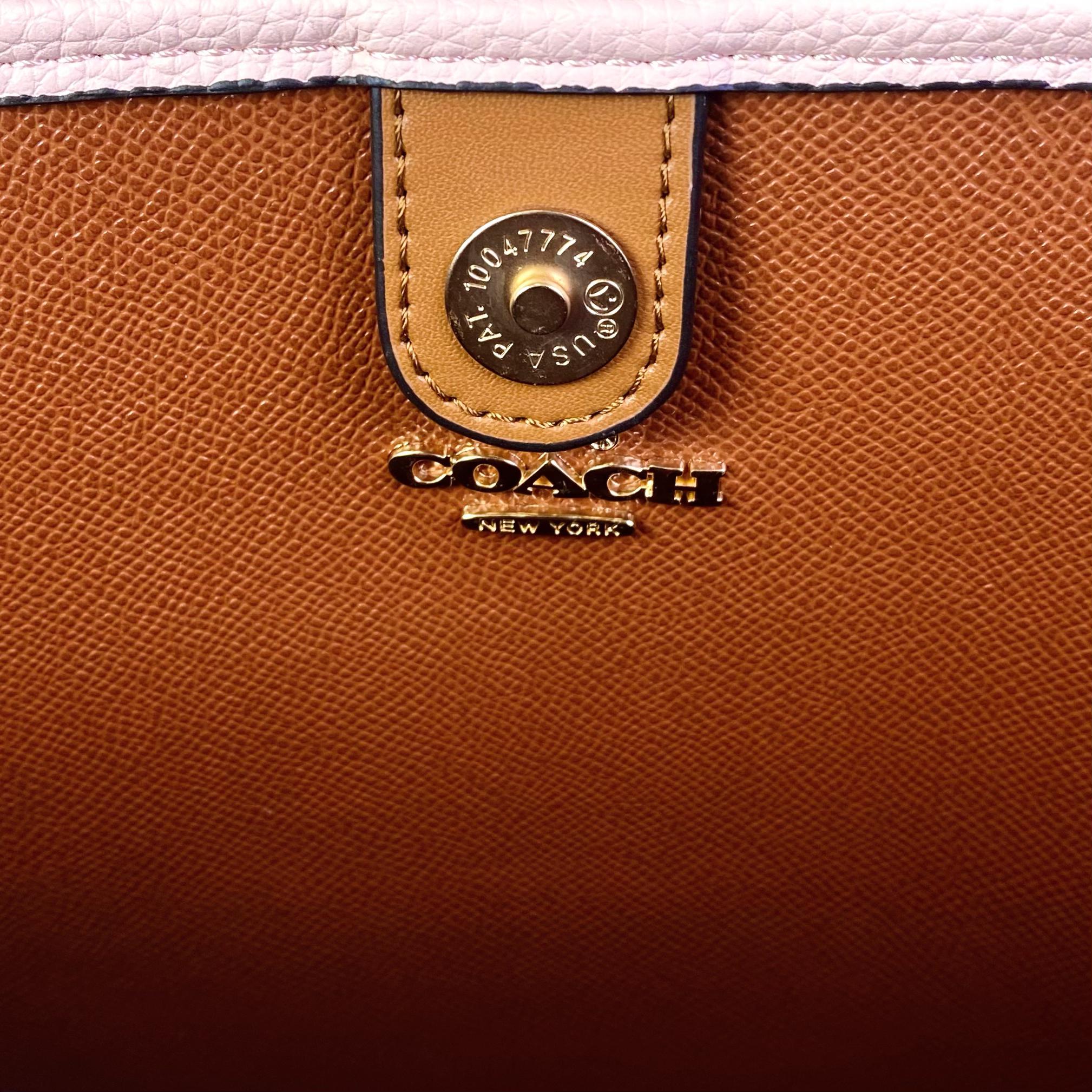 Túi Coach City Tote Bag With Shell Charm DS L.Pink