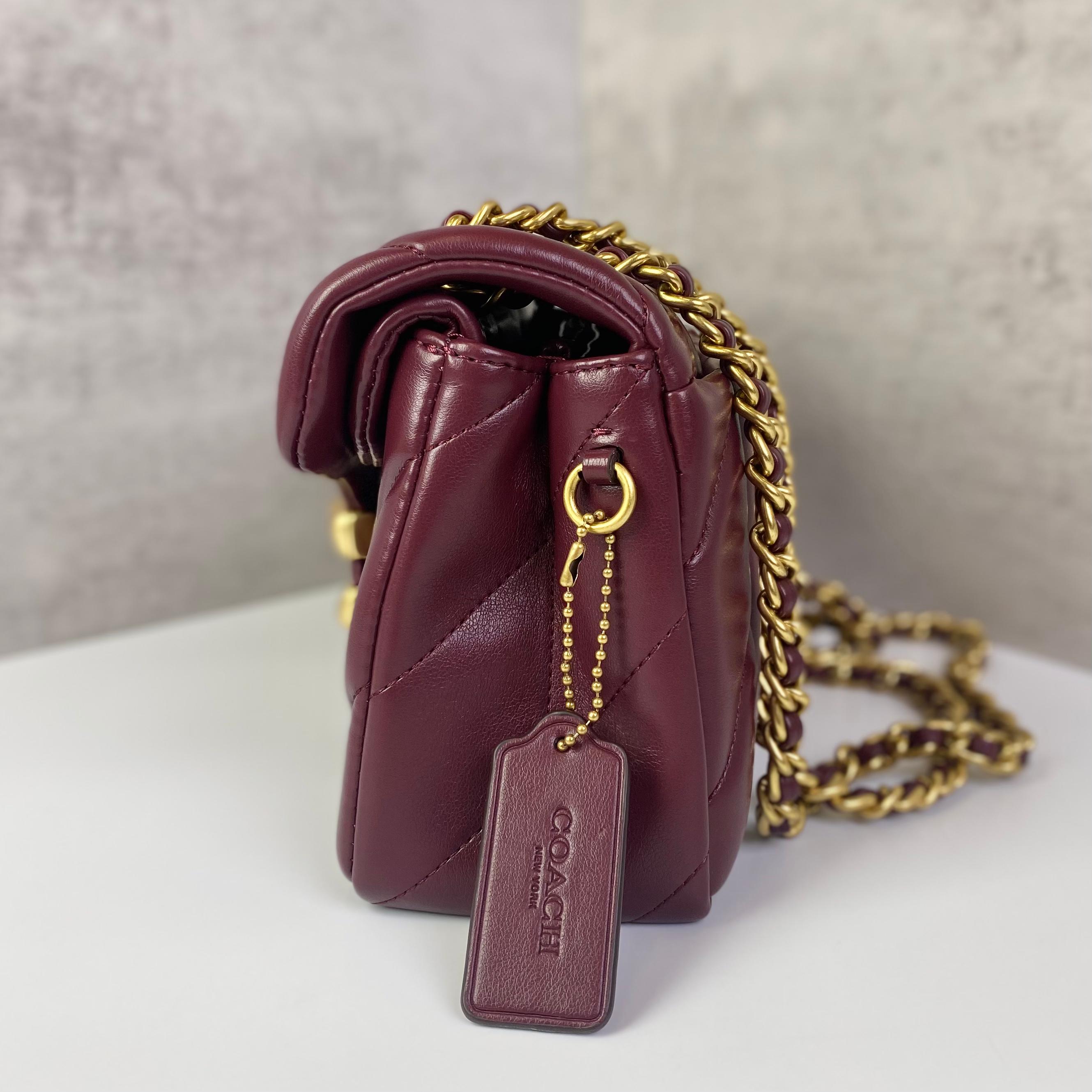 Túi Coach Tabby 26 Shoulder Quilting DS Red/Gold -