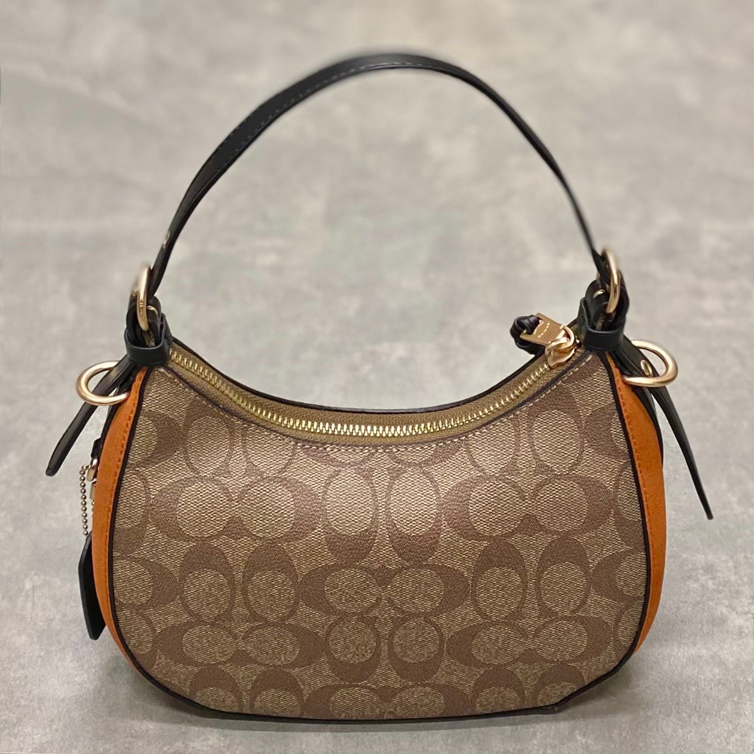 Túi Coach Kleo Hobo In Signature Canvas Suede DS Or/Brown