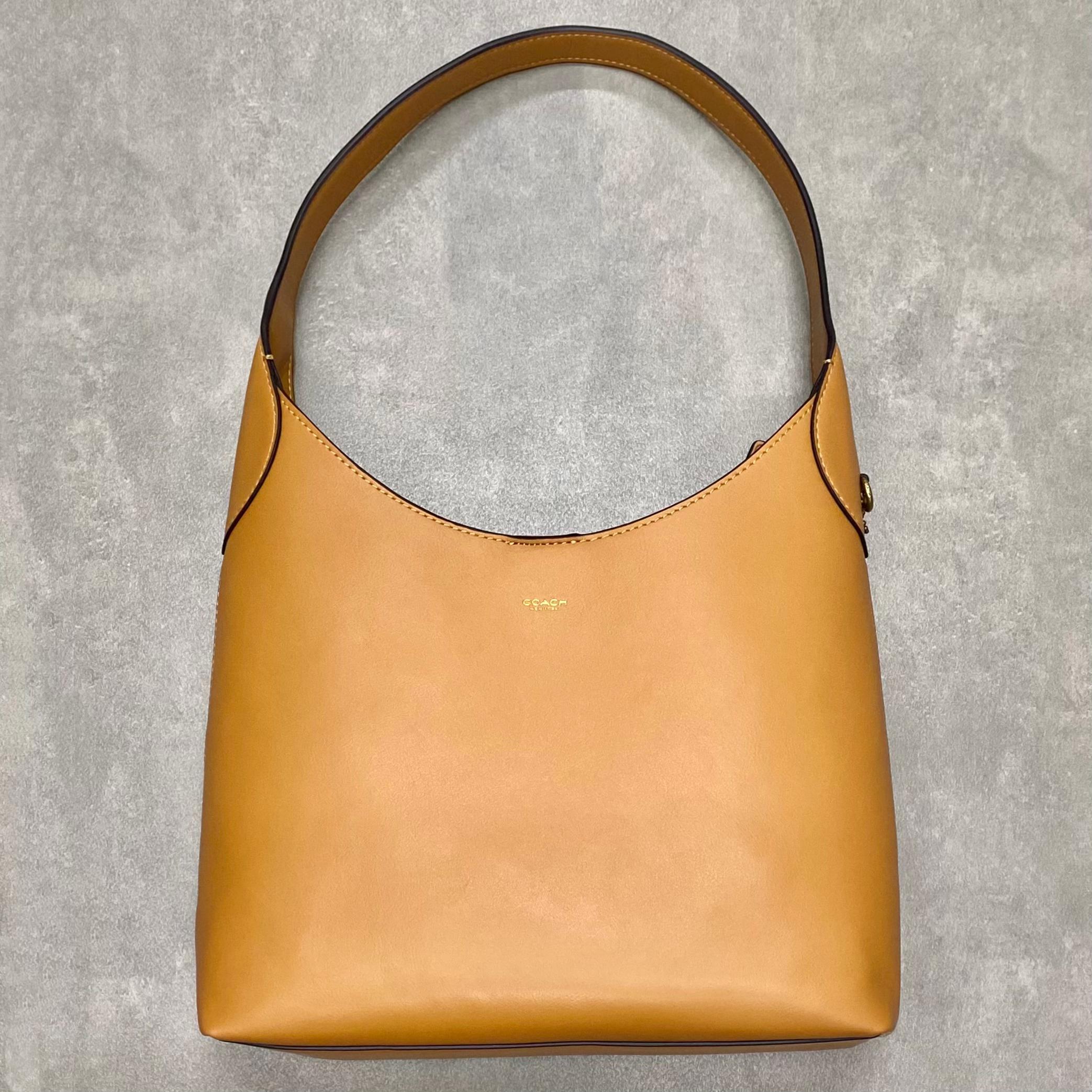 Túi Coach Brooklyn 28 Trapezoidal Women's Shoulder Bag DS Tan