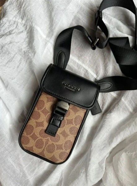 Túi Coach Racer Phone Crossbody Bag In Signature Canvas DS Brown/Black
