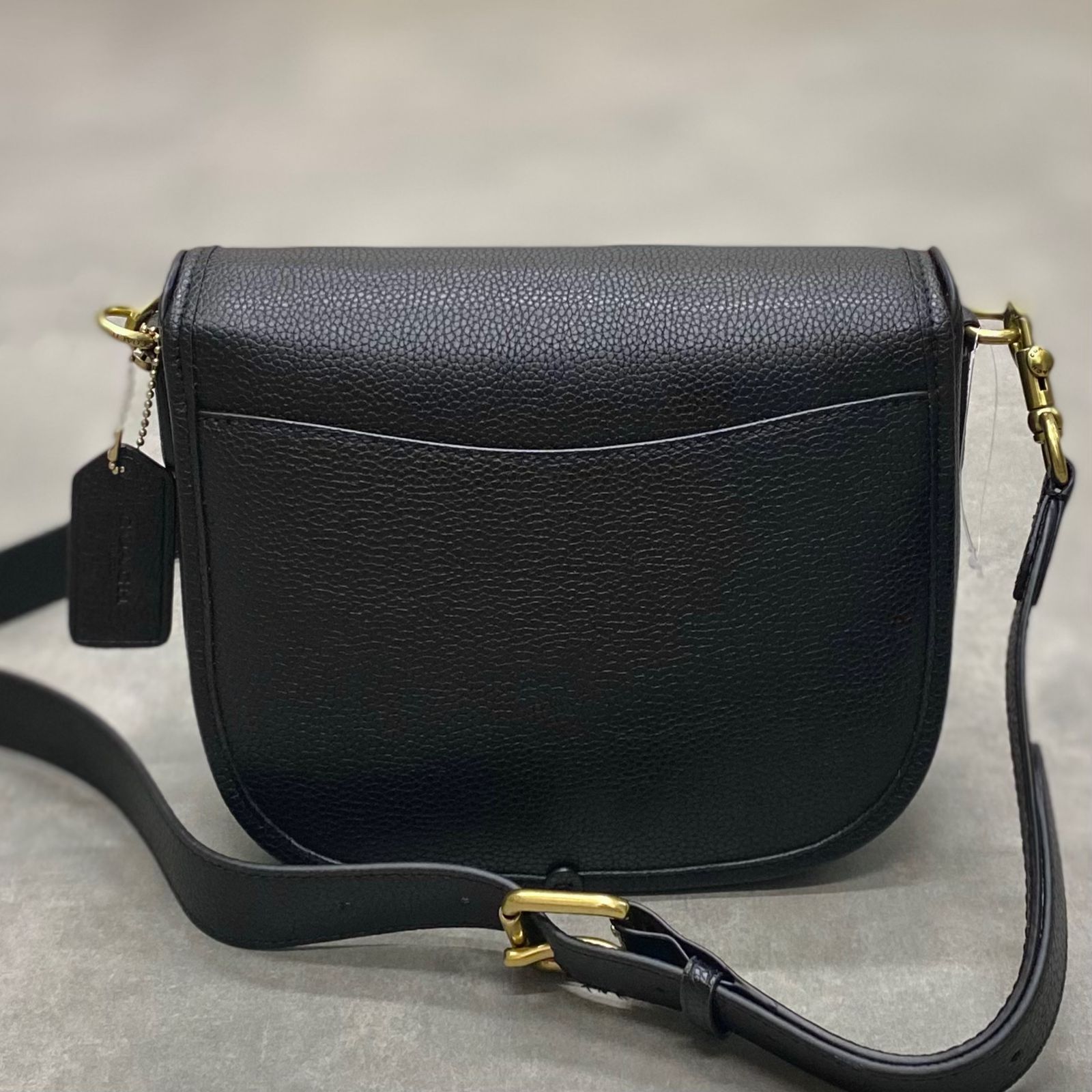 Túi Coach Willow Saddle Crossbody Bag DS Black