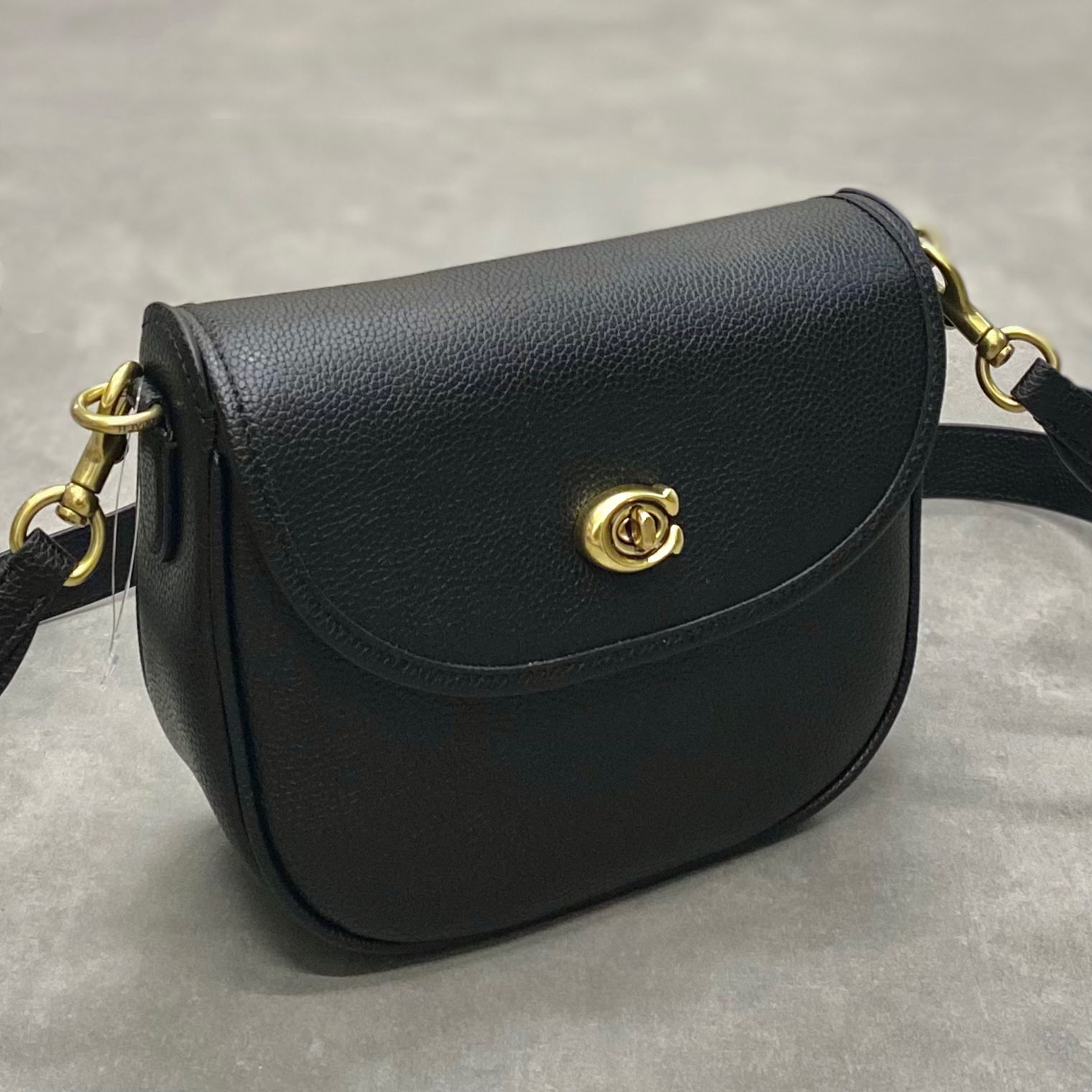 Túi Coach Willow Saddle Crossbody Bag DS Black
