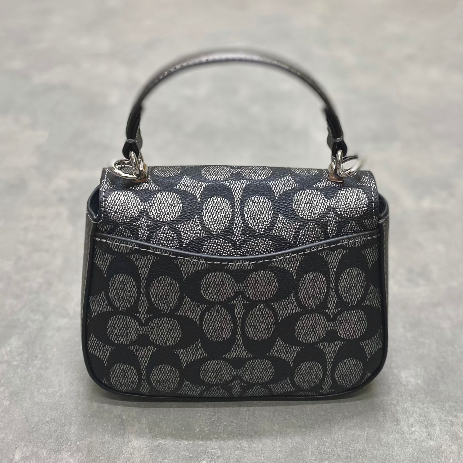 Túi Coach Lysa Top Handle Bag In Signature Canvas DS Black