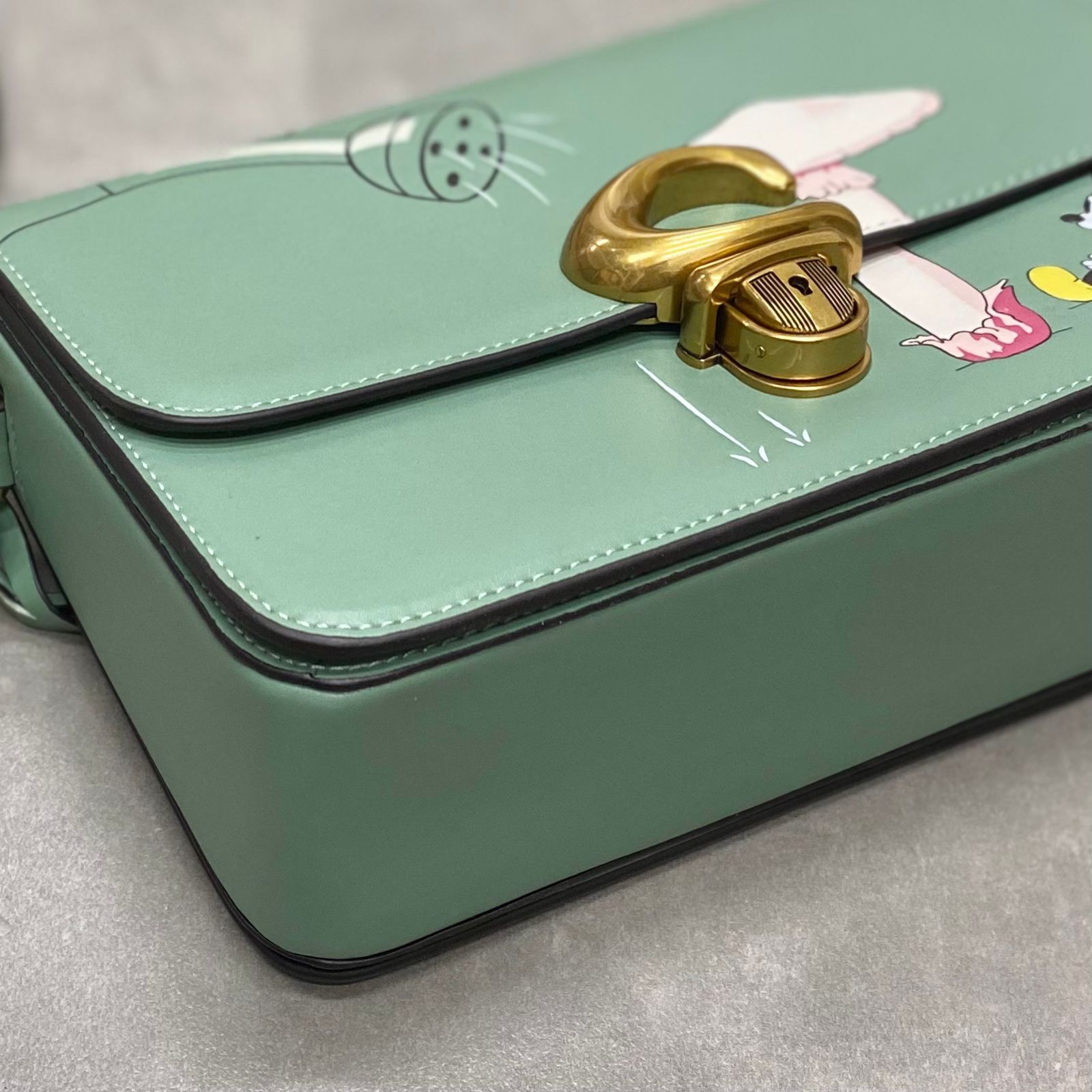 Túi Coach x Disney Studio Shoulder Bag With Mickey Mouse DS Green